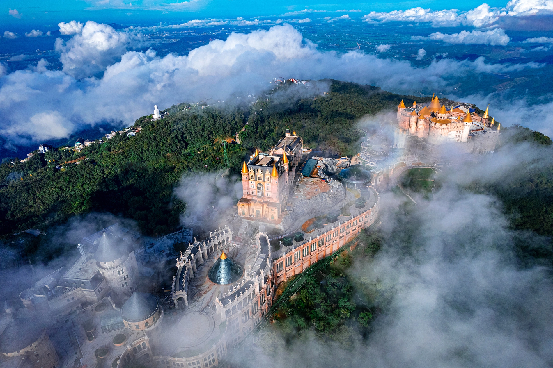 https://www.hoangphuan.com/wp-content/uploads/2026/06/BNtop-1744278998-9185-1744598184.webp
