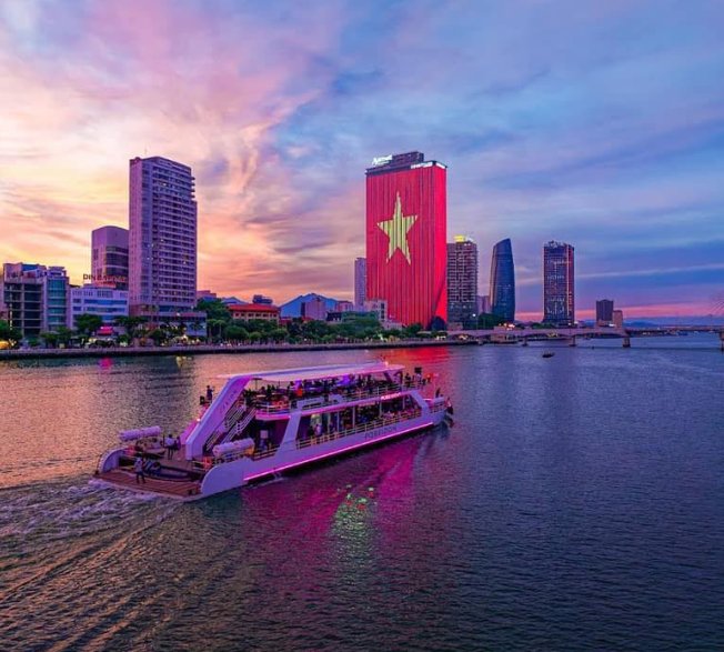 Vé du thuyền Poseidon Đà Nẵng