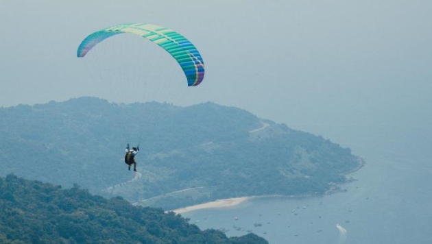 Kinh nghiệm bay dù lượn ở Đà Nẵng – Trải nghiệm tuyệt vời đáng để thử