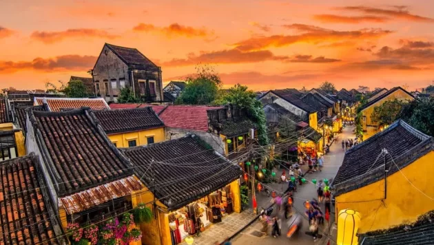 Thuê xe đi Hội An: Dịch vụ chất lượng và uy tín tại Hoàng Phú An.